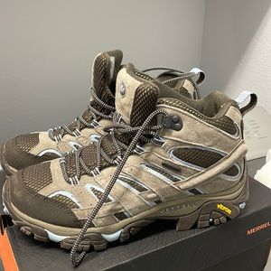 Merrell Womens Moab 2 Mid Waterproof Hiling Boots, Size 10